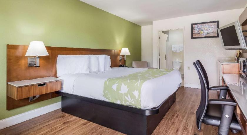 Econo Lodge Atlanta Airport East Forest Park Eksteriør billede